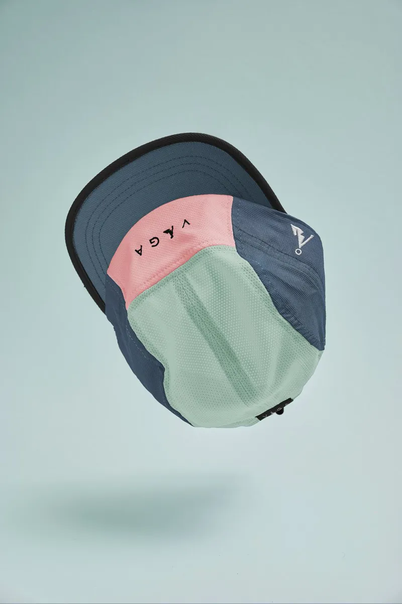 Våga Running Club Cap in Mint/Blue Grey/Pink