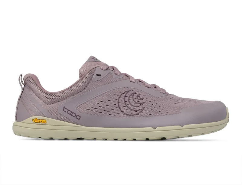 Topo Athletic Connect Women's Barefoot Shoe in Grey/Grey