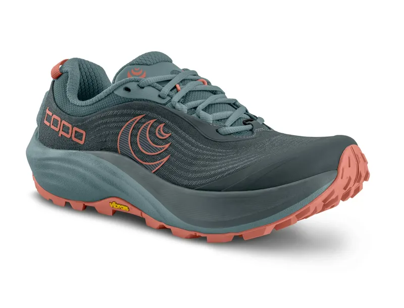 Topo Athletic Pursuit 3 Women's Trail Running Shoe in Slate/Clay-4