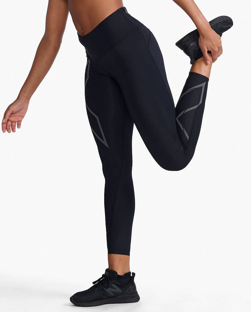 2XU Women's Light Speed Mid-Rise Compression Tight in Black/Black Reflective-1