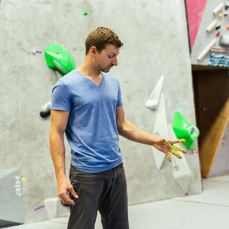 Y and Y Vertical Alien Hand Trainer in Green - Easy-1