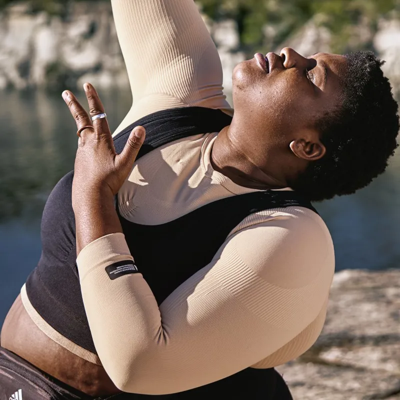 adidas Studio Bra Plus Size in Black-9