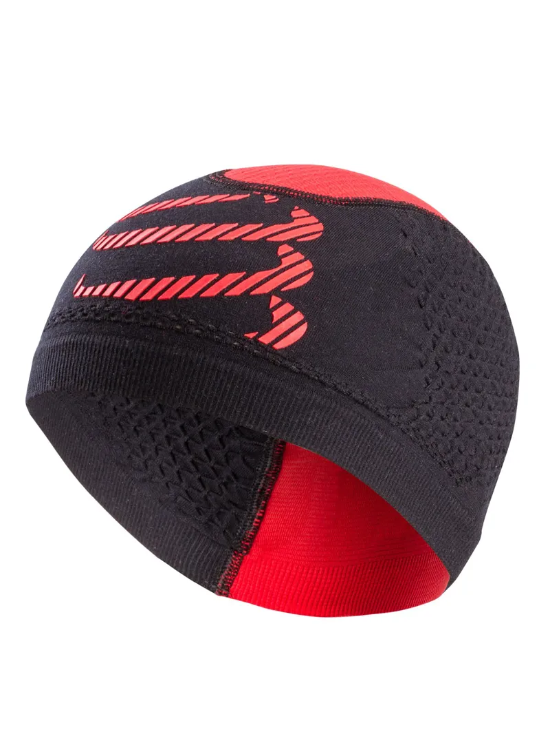 Compressport Thermo Seamless Beanie in Black/Red