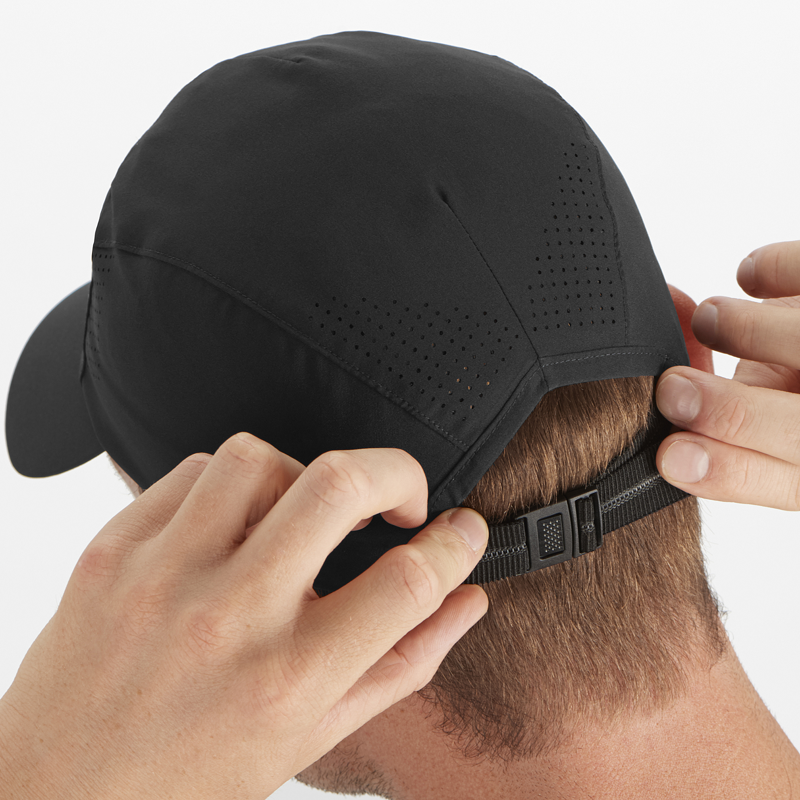 Salomon Cross Cap in Deep Black-2