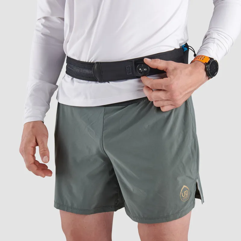 Ultimate Direction Ultra Belt 5.0 in Onyx-4