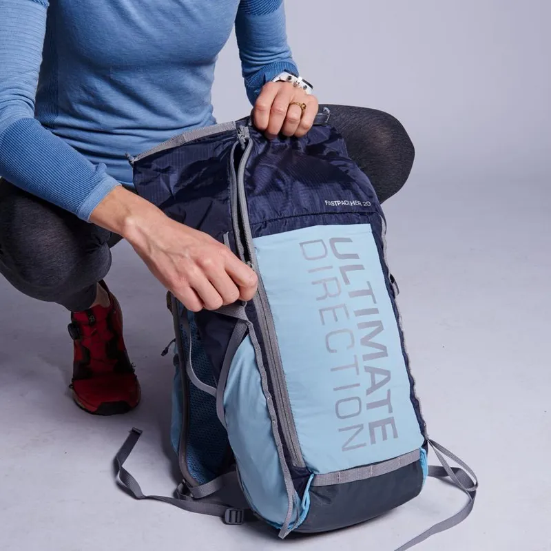 Ultimate Direction FastpackHer 20 Women Backpack in Blue-4