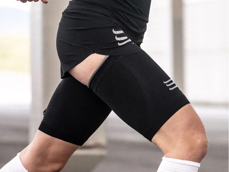 Compressport Under Control Unisex Quad Sleeves in Black-2