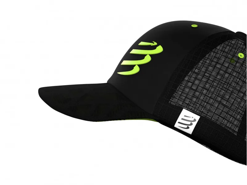 Compressport Racing Trucker Cap in Black-3