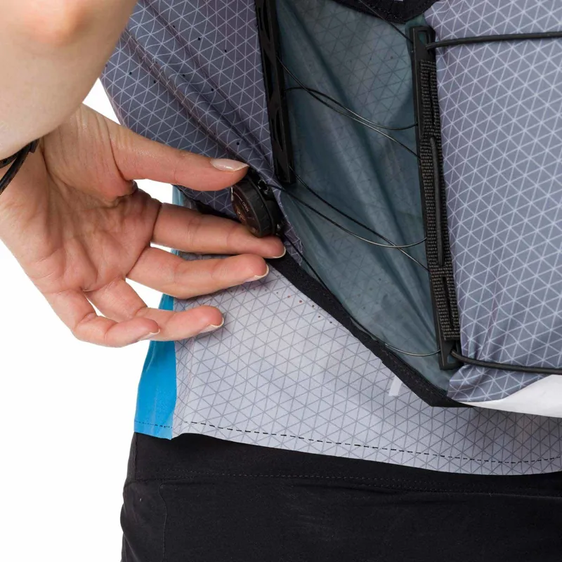 Raidlight Revolutiv 24L Vest MIF in Dark Grey/Light Grey-7