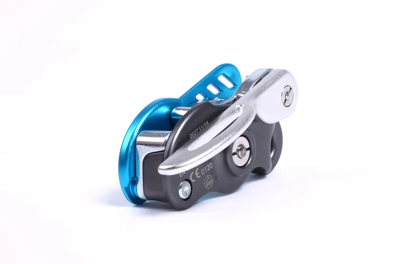Edelweiss Kinetic Belay Device in Blue-2