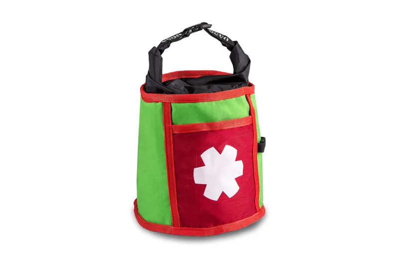 Ocun Boulder Chalk Bag in Green/Red