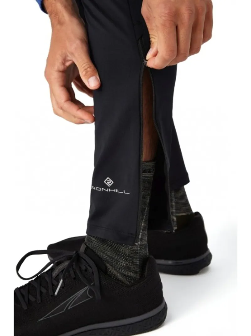 Ronhill Mens Stride Flex Pant in All Black-2