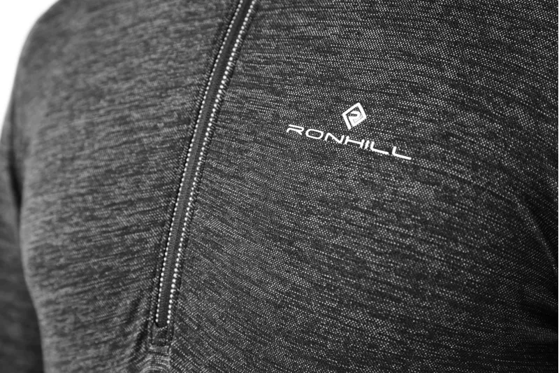 Ronhill Mens Life Seamless Hoodie in Black Marl-9