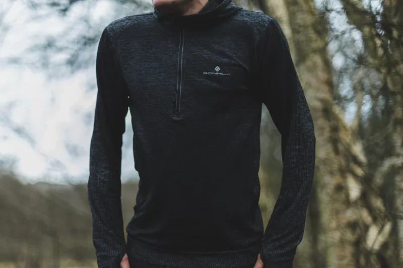 Ronhill Mens Life Seamless Hoodie in Black Marl-4