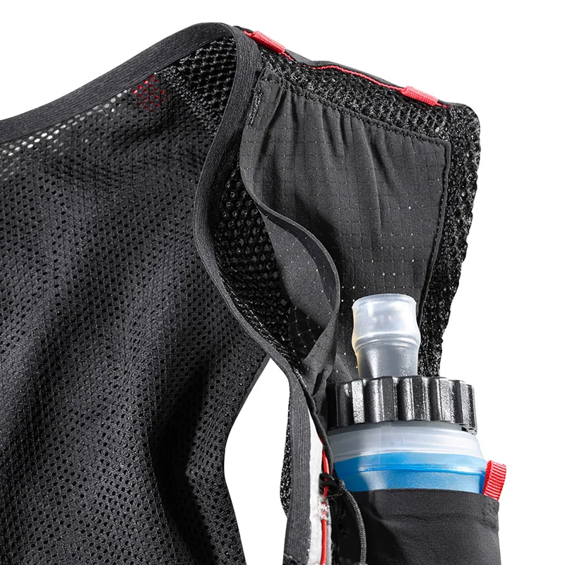 Salomon S/LAB Sense Ultra 8 Set Unisex Race Vest in Black-7