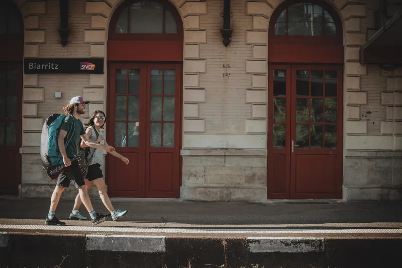 Salomon Outlife Duffel 70 Bag in Hawaiian Ocean/Night Sky-12