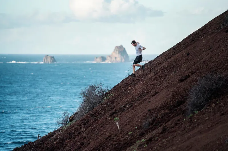 Salomon S/LAB Cross 2 Unisex Trail/Fell Running Shoe in Black/Black-12