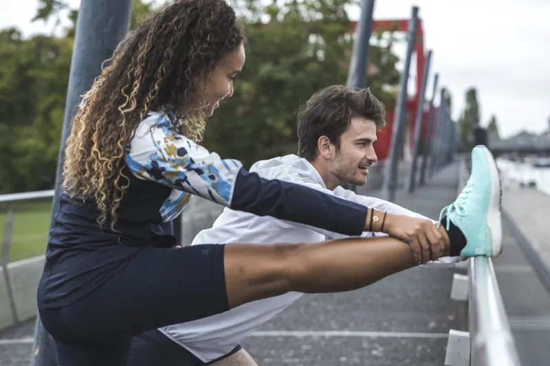 Salomon Agile FZ Hoodie Women's Running Wind Jacket in Night Sky/White-8