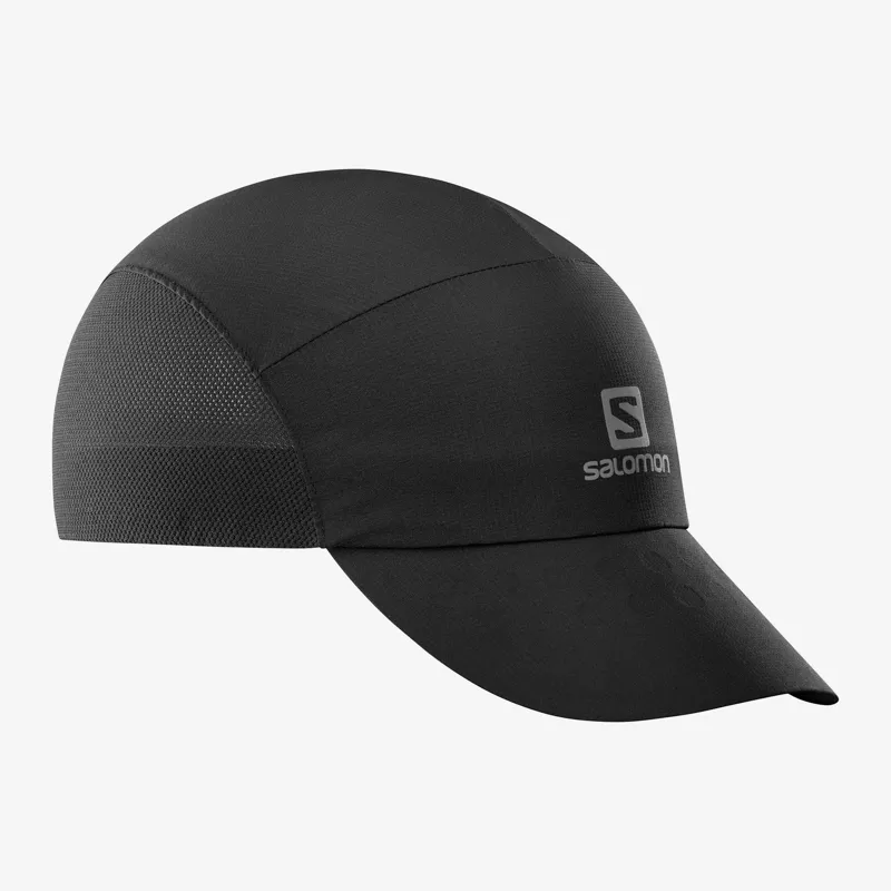 Salomon XA Compact Cap in Black/Black
