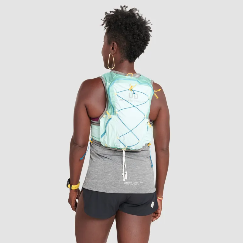 Ultimate Direction Ultra Vesta 6.0 Women's Running Pack in Ice Blue-3