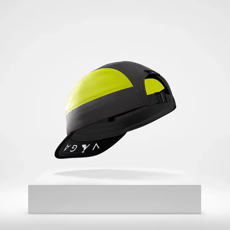 Våga Running Cap in Black/Neon Yellow-1