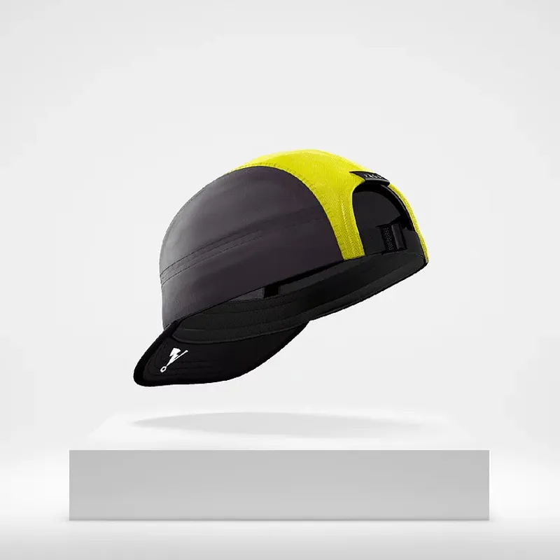 Våga Running Cap in Charcoal Grey/Acid Yellow-4