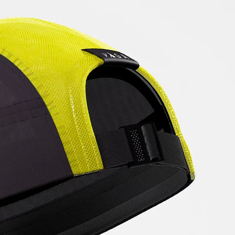 Våga Running Cap in Charcoal Grey/Acid Yellow-6