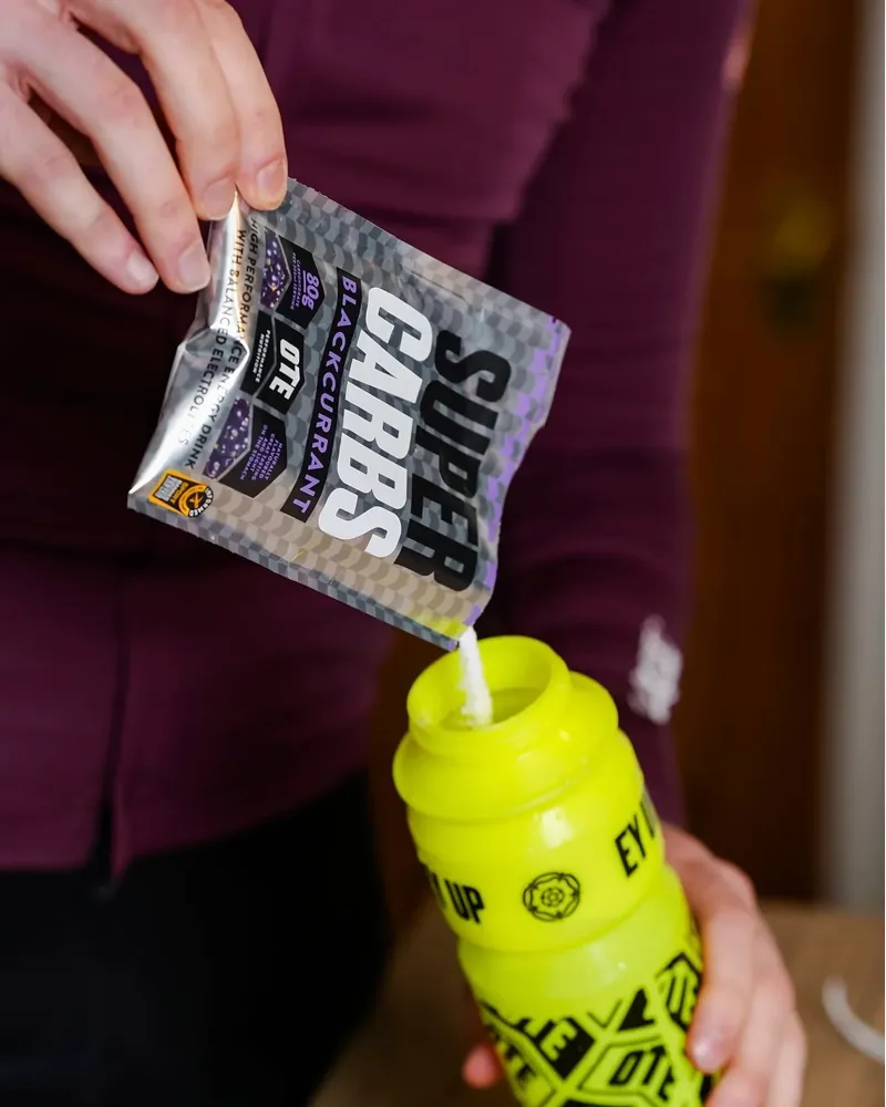Ote Super Carb Energy Drink in Blackcurrant-2