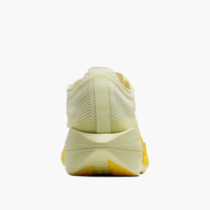 Brooks Hyperion Elite 5 in Luminary/Yellow/Gray-5