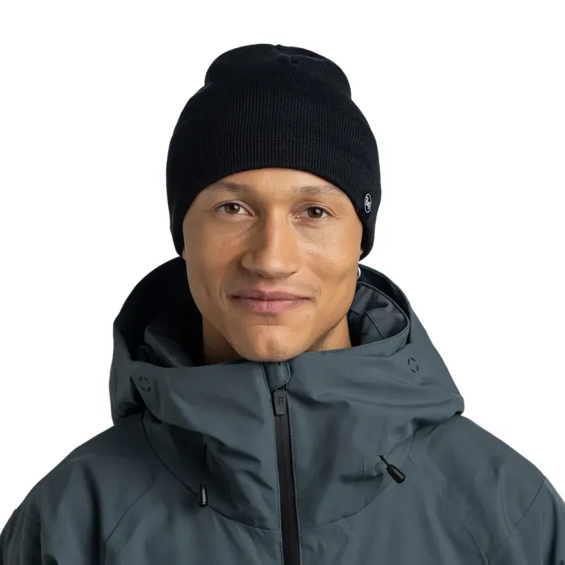 Buff Lilon Short Knitted and Polar Beanie in Black-2