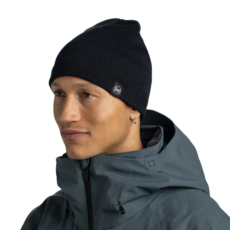 Buff Lilon Short Knitted and Polar Beanie in Black-3