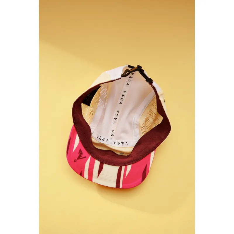 Våga Feather Racing Cap in Poster Pink/Pale Yellow/White -1