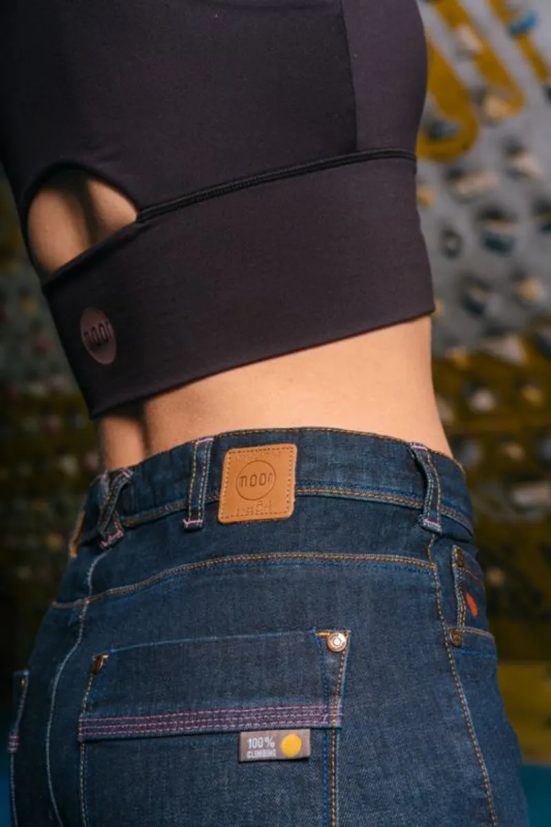 Moon Women's Sigma Tank in Granite-4