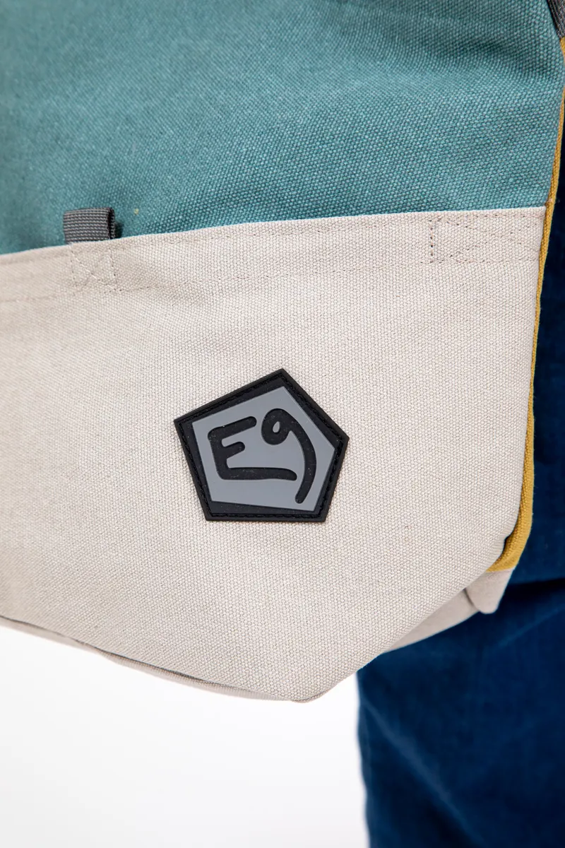 E9 Gulp-C Chalk Bag in Sage Green-1