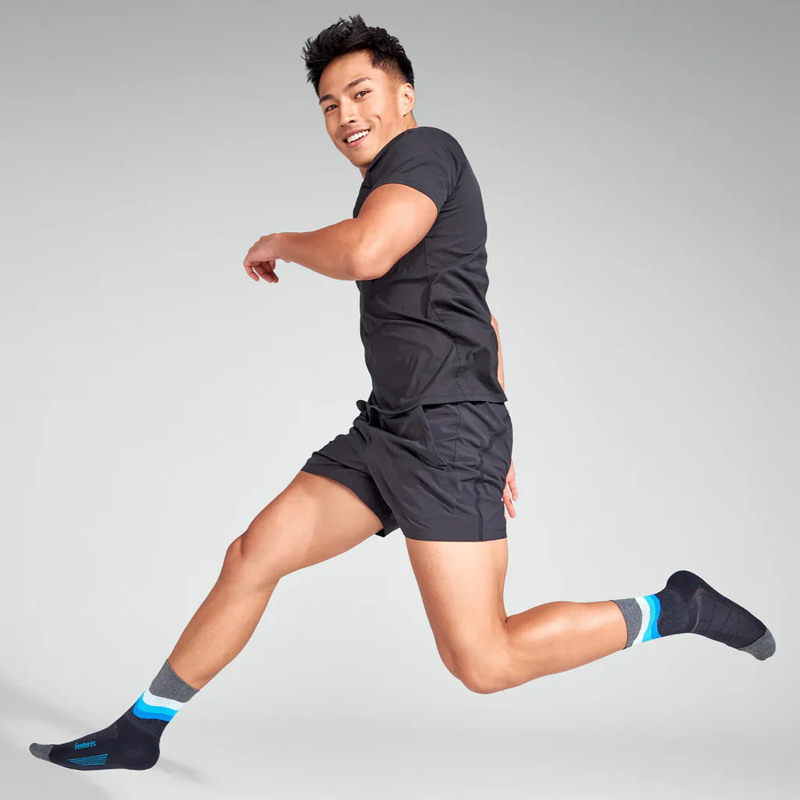 Feetures Elite Light Cushion Mini Crew Running Sock in Black Swell-2