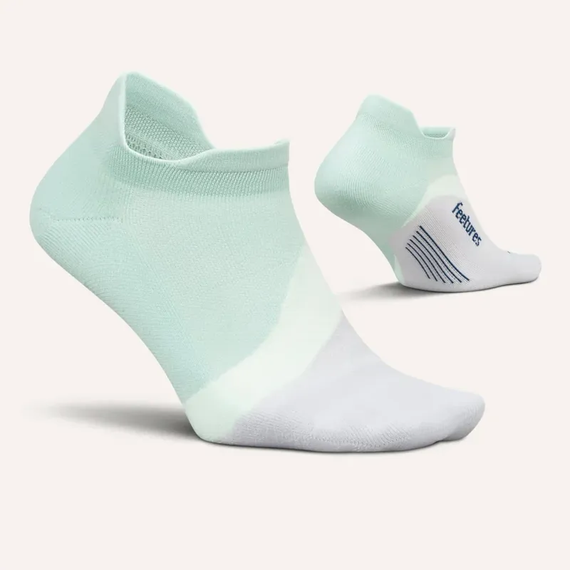 Feetures Elite Light Cushion Tab Running Sock in Supine Sage-1