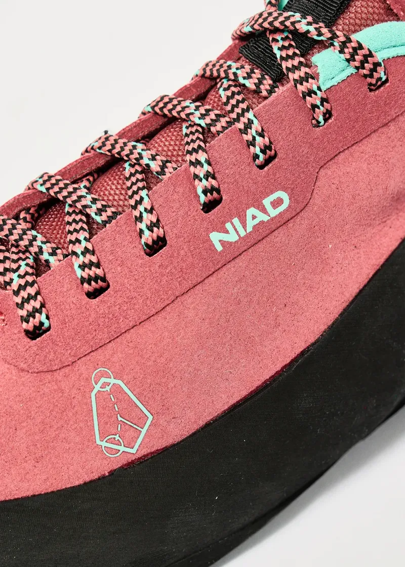 Five-Ten NIAD Lace Climbing Shoes in Core Black/Acid Mint-5