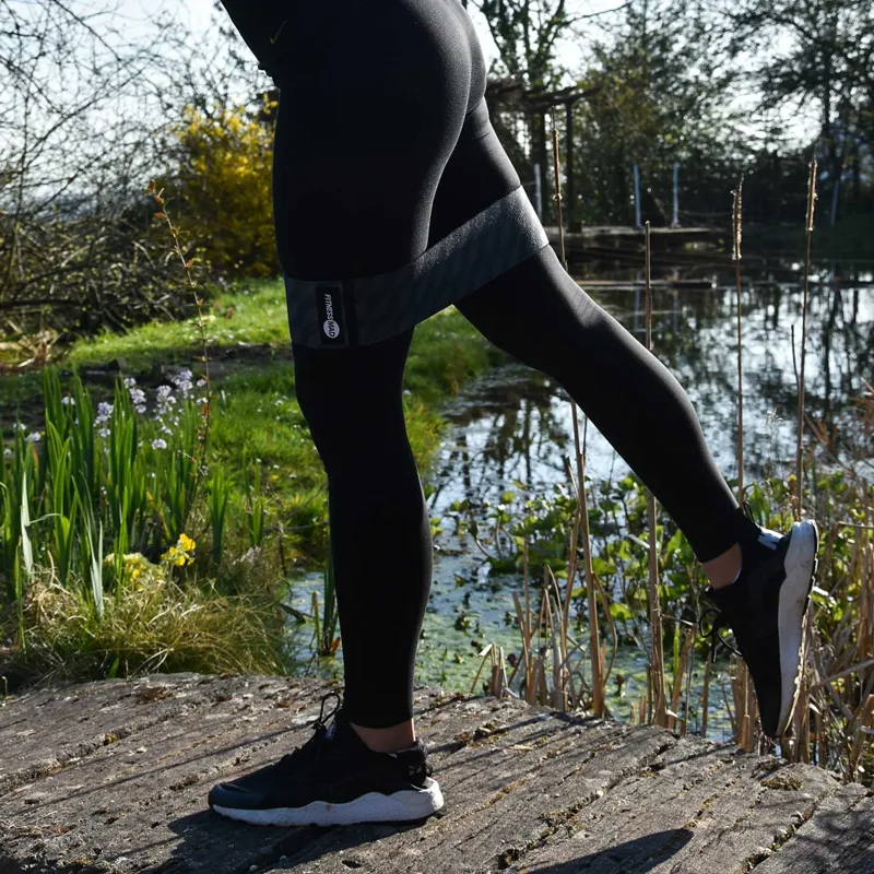 Fitness Mad Squat Band in Large 86cm-3