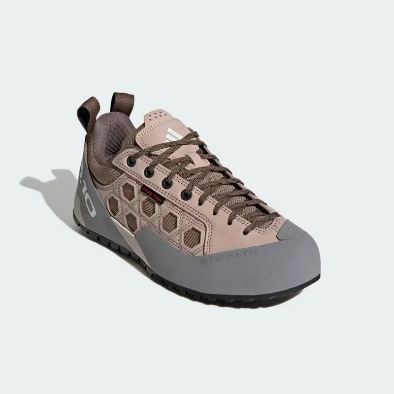 adidas Five Ten Guide Tennie Women's Approach Shoe in Wonder Taupe/Earth Strata/Grey-5