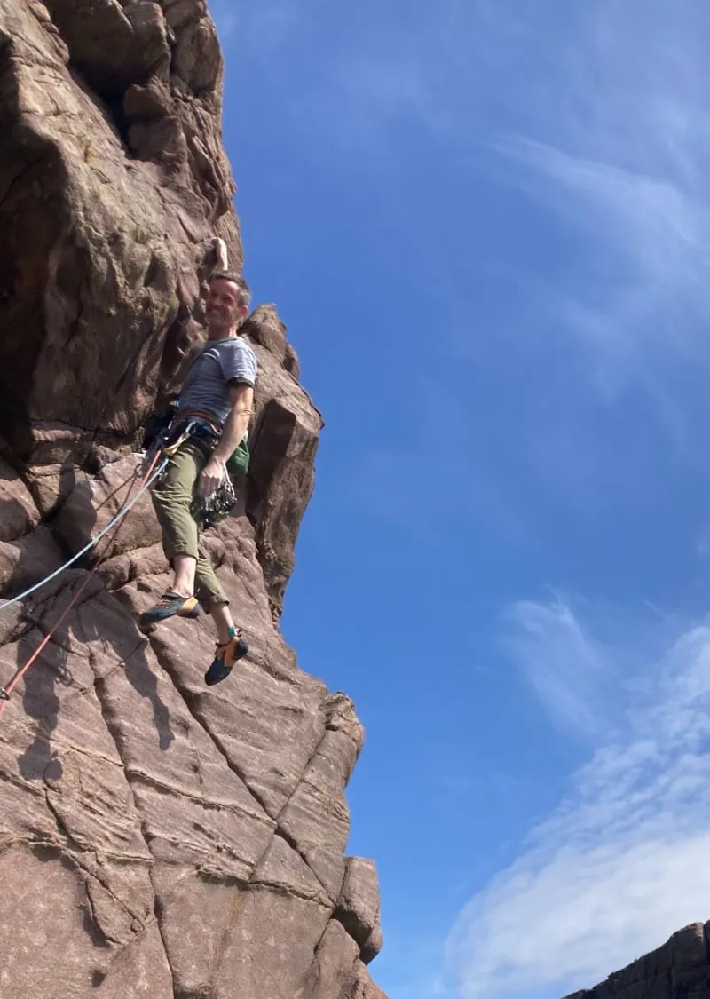 Moon Vulcan Men's Climbing Trouser in Olive-4