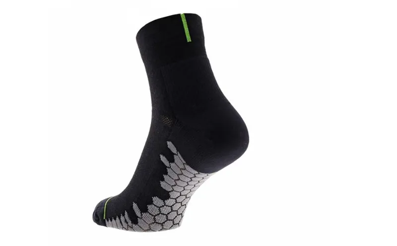 Inov8 3 Season Outdoor Mid Socks in Black/Grey-1