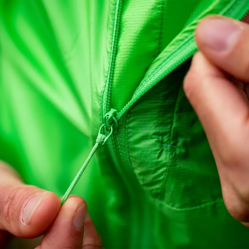 Inov8 Windshell FZ 2.0 Men's Windproof Running Jacket in Green-9