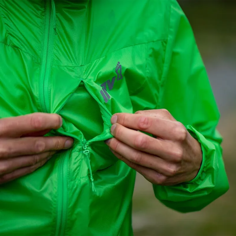 Inov8 Windshell FZ 2.0 Men's Windproof Running Jacket in Green-10