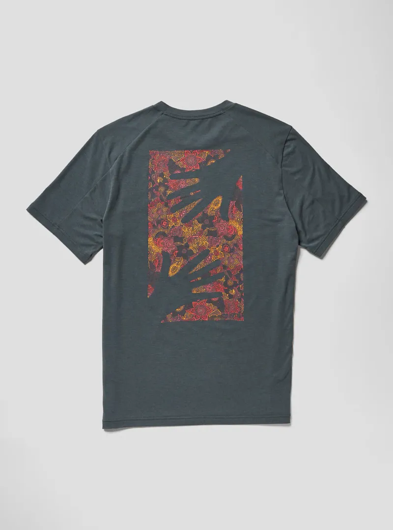 Janji Circa Daily Men's T-shirt in Paisley Handicraft-3