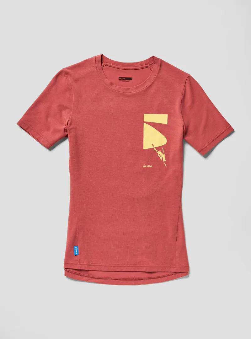 Janji Circa Daily Tee Women's Running Top in Sunset Dunecast