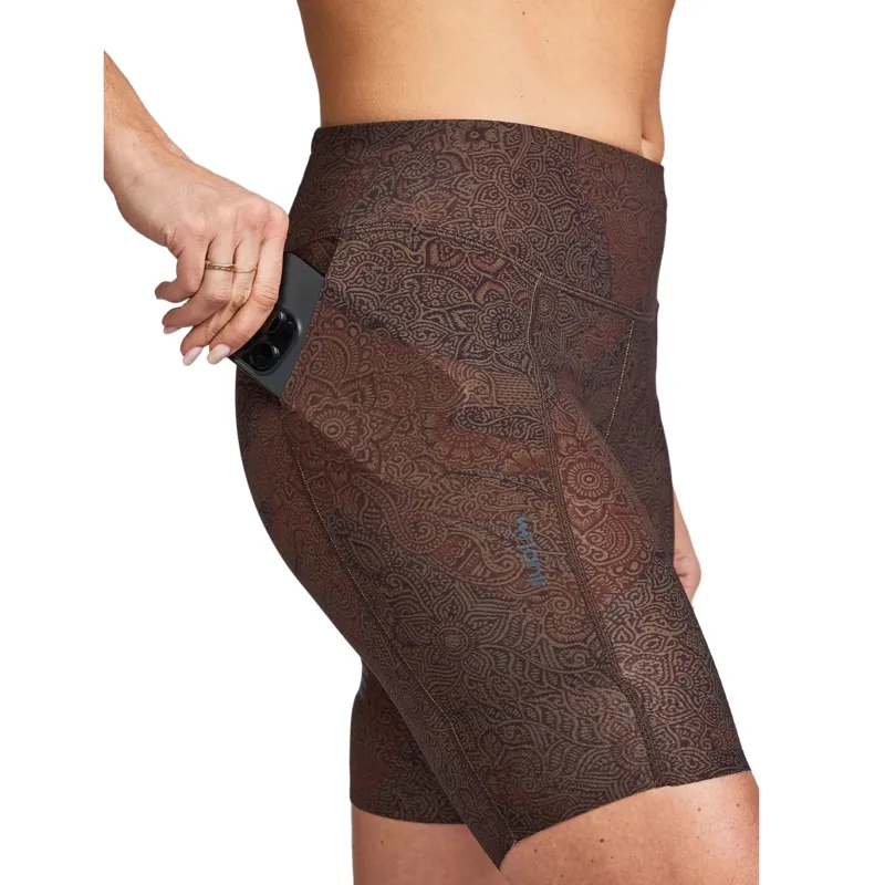 Janji Women's 7 Inch Pace Shorts in Falcon Paisley-2