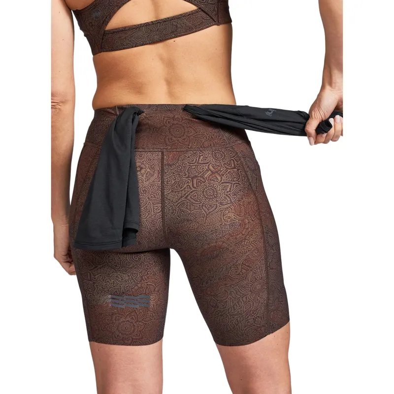Janji Women's 7 Inch Pace Shorts in Falcon Paisley-3