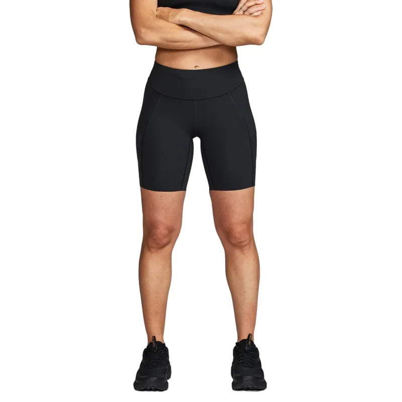 Janji Women's 7 Inch Pace Shorts in Midnight