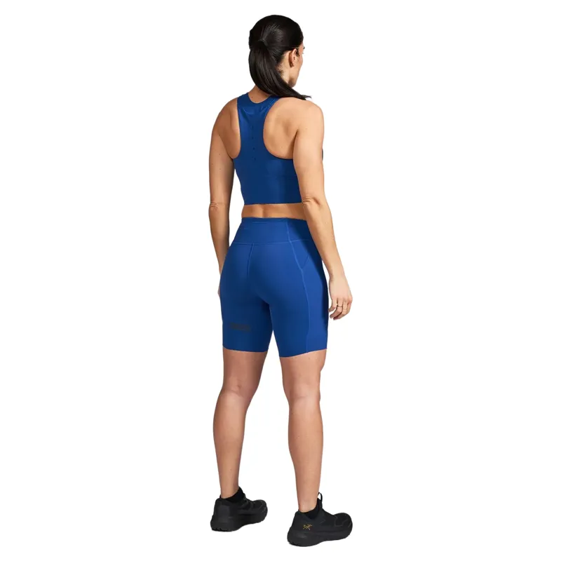 Janji Women's 7 Inch Pace Shorts in Sapphire-2