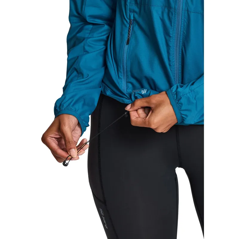 Janji Women's Zephyrunner Wind Shell in Tidal-7